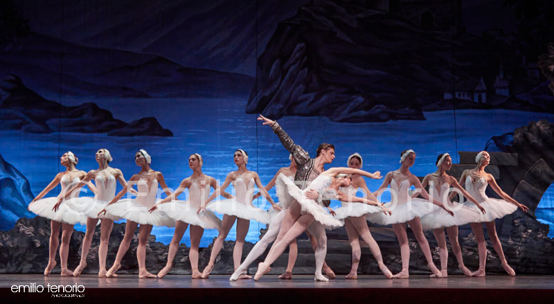 ETER.COM - TEATRO LOPE DE VEGA Ballet Nacional Ruso El Lago de los Cisnes - © Emilio Tenorio